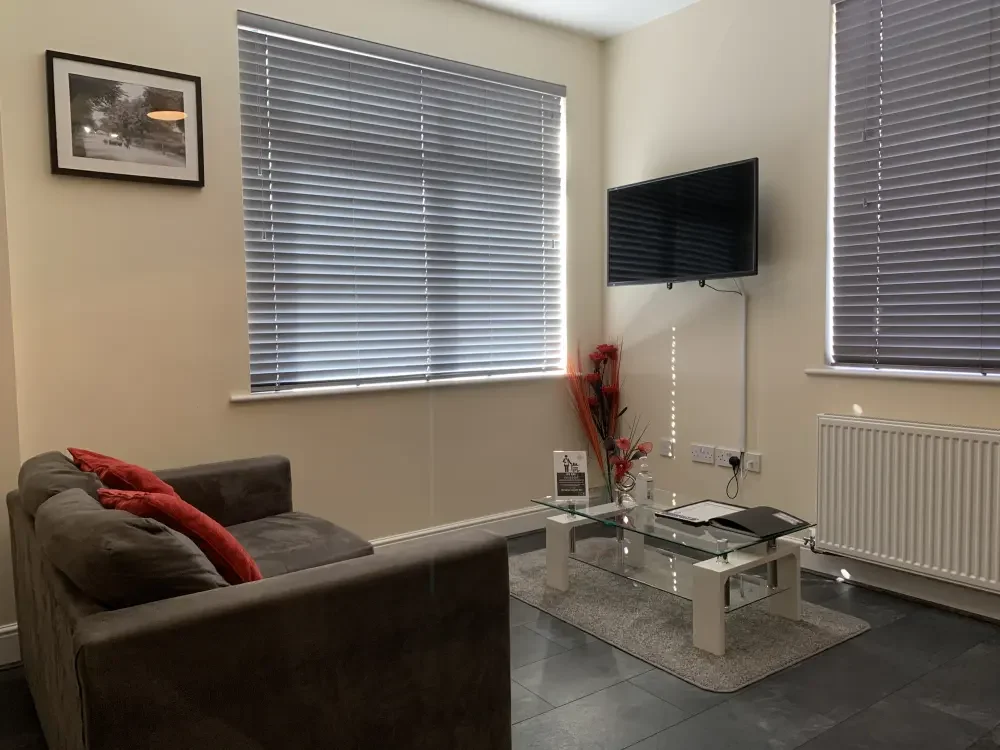 Apartment — Leek — photo 14 of 16