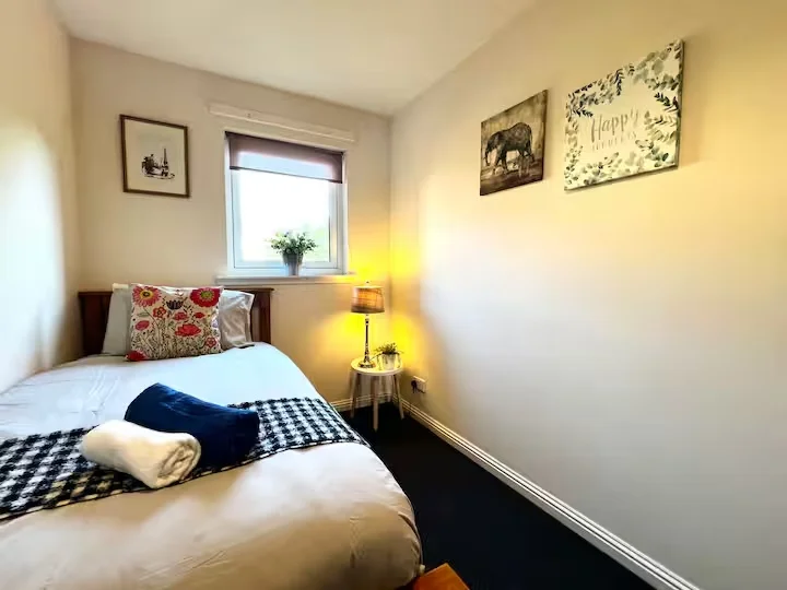 Apartment — Glasgow — photo 2 of 57