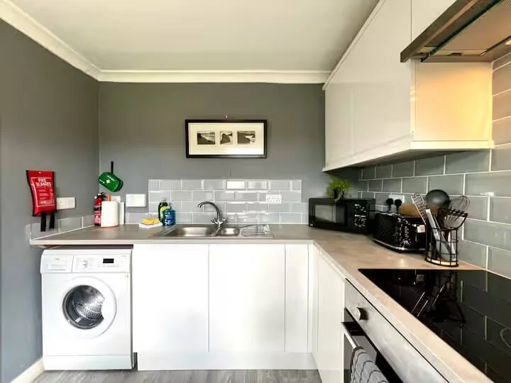 Apartment — Glasgow — photo 23 of 43
