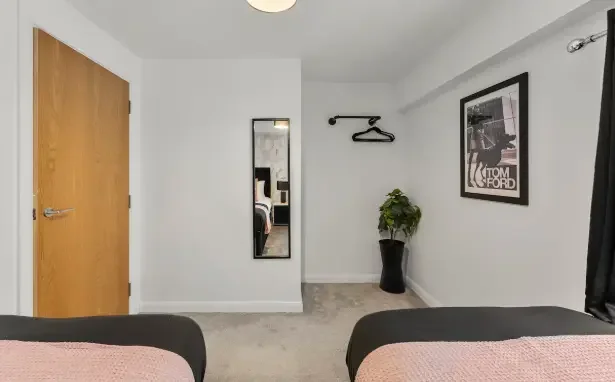 Apartment — Leeds — photo 4 of 8