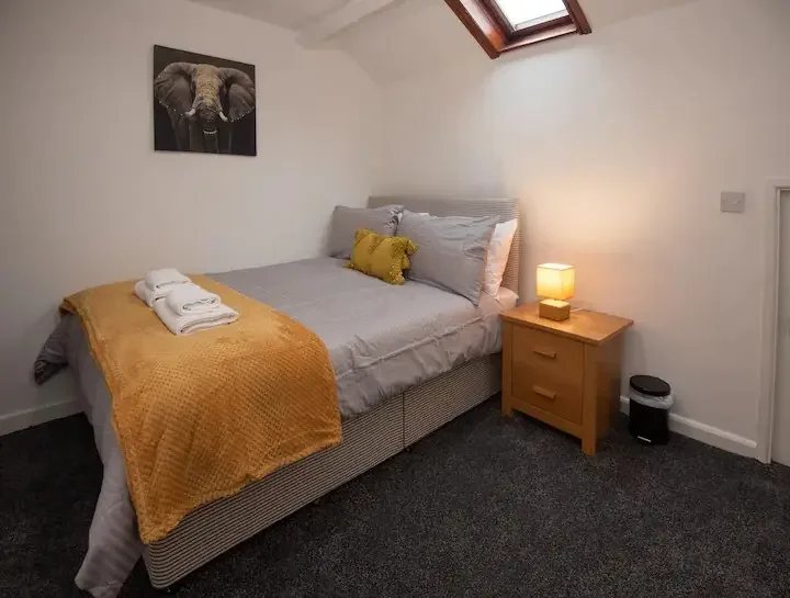 House — Barrow-in-Furness — photo 5 of 16