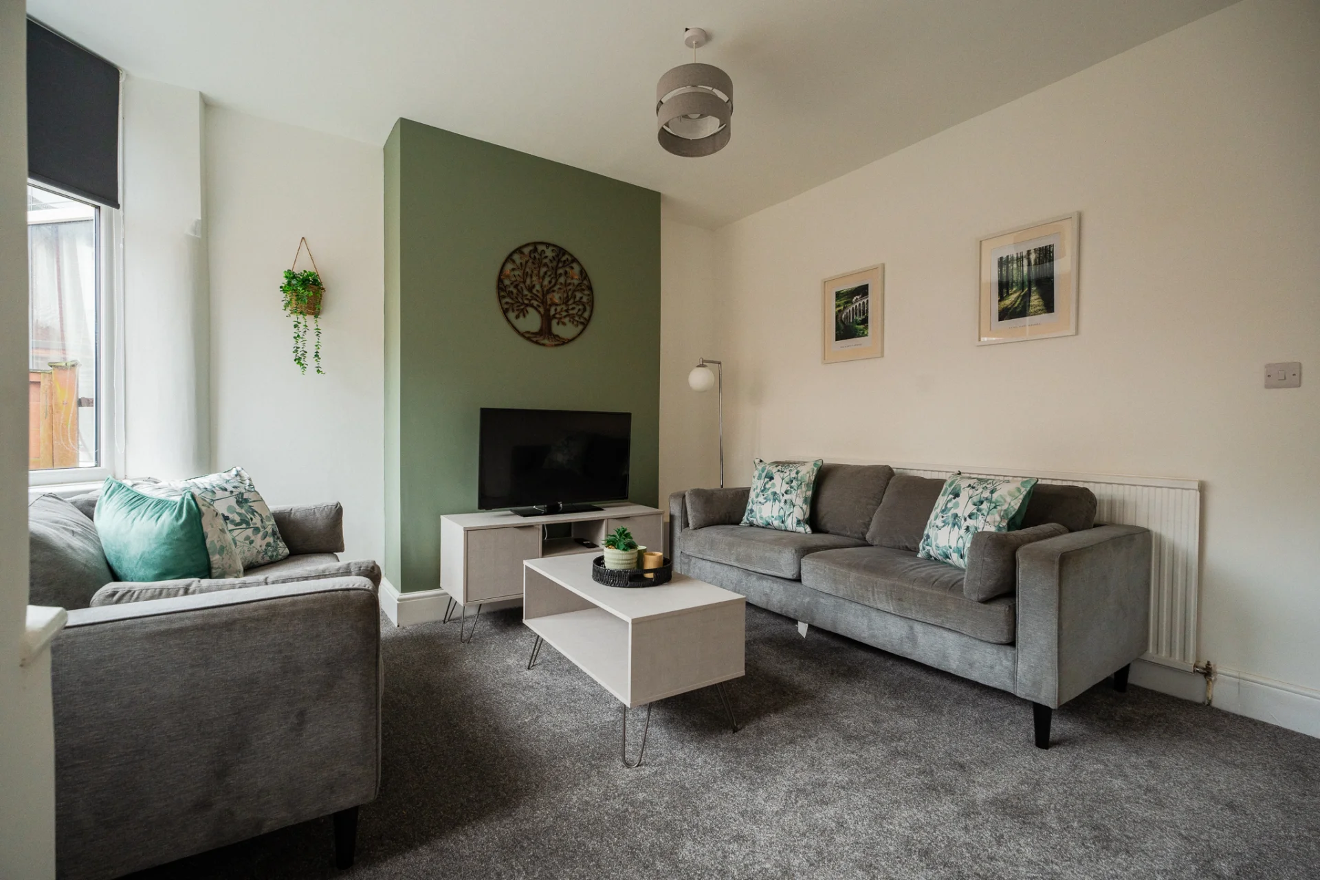 House — Redcar — photo 3 of 13