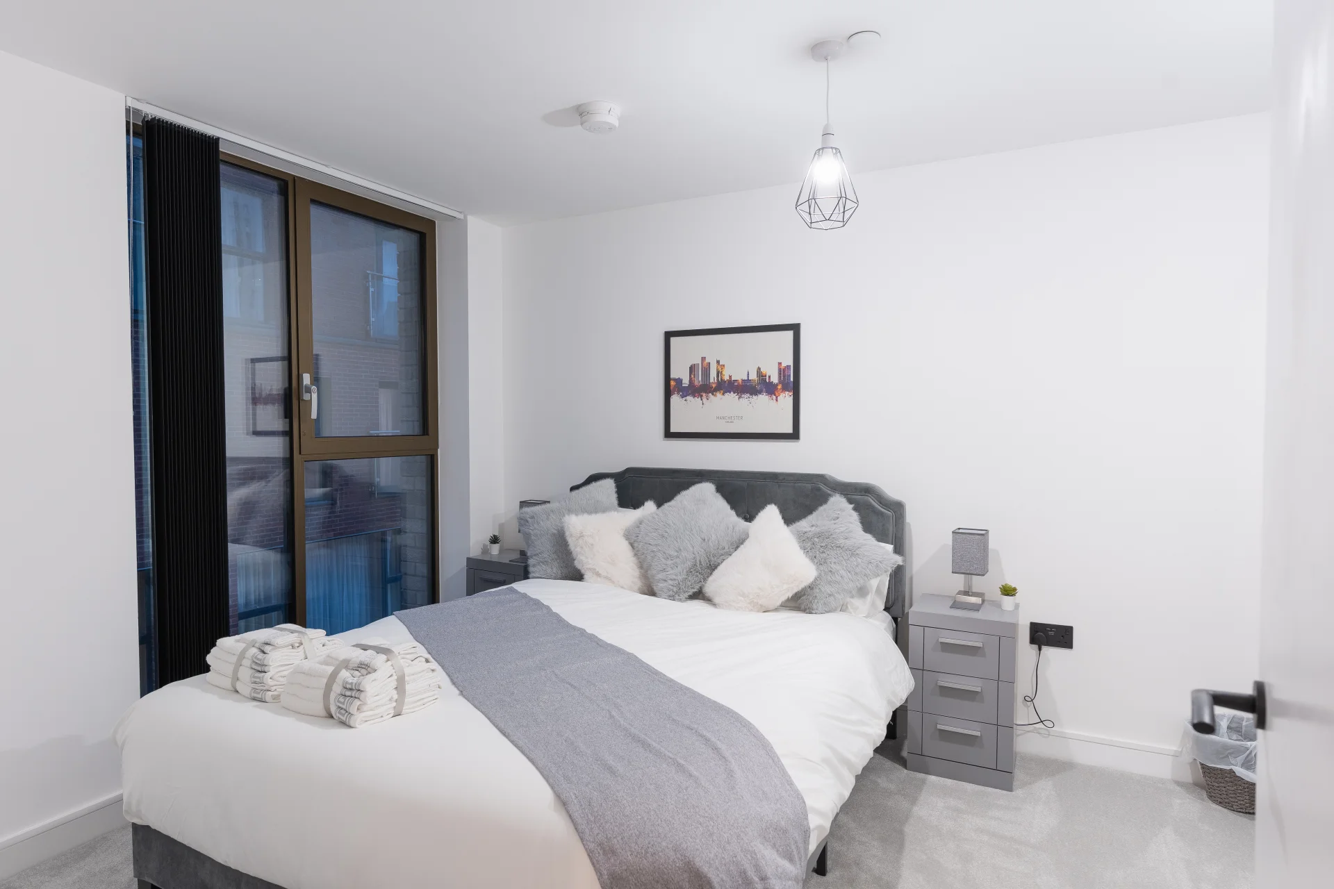 Apartment — Manchester — photo 17 of 20