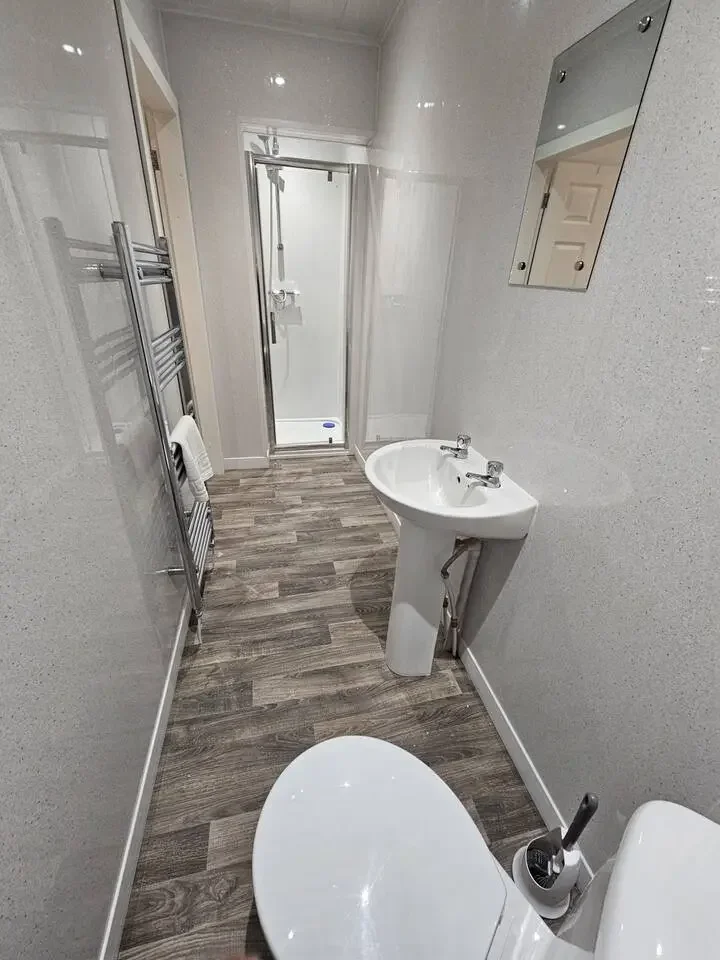 House — Barrow-in-Furness — photo 6 of 7