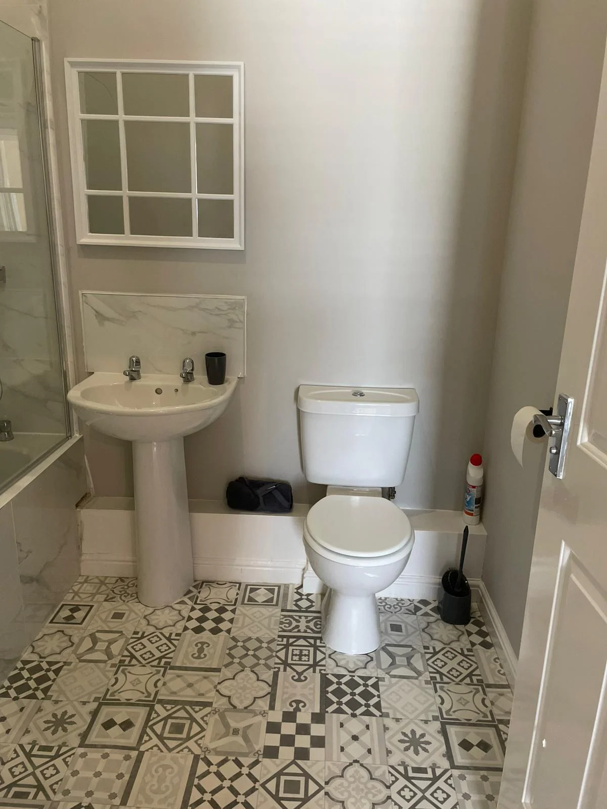 House — Middlesbrough — photo 10 of 20