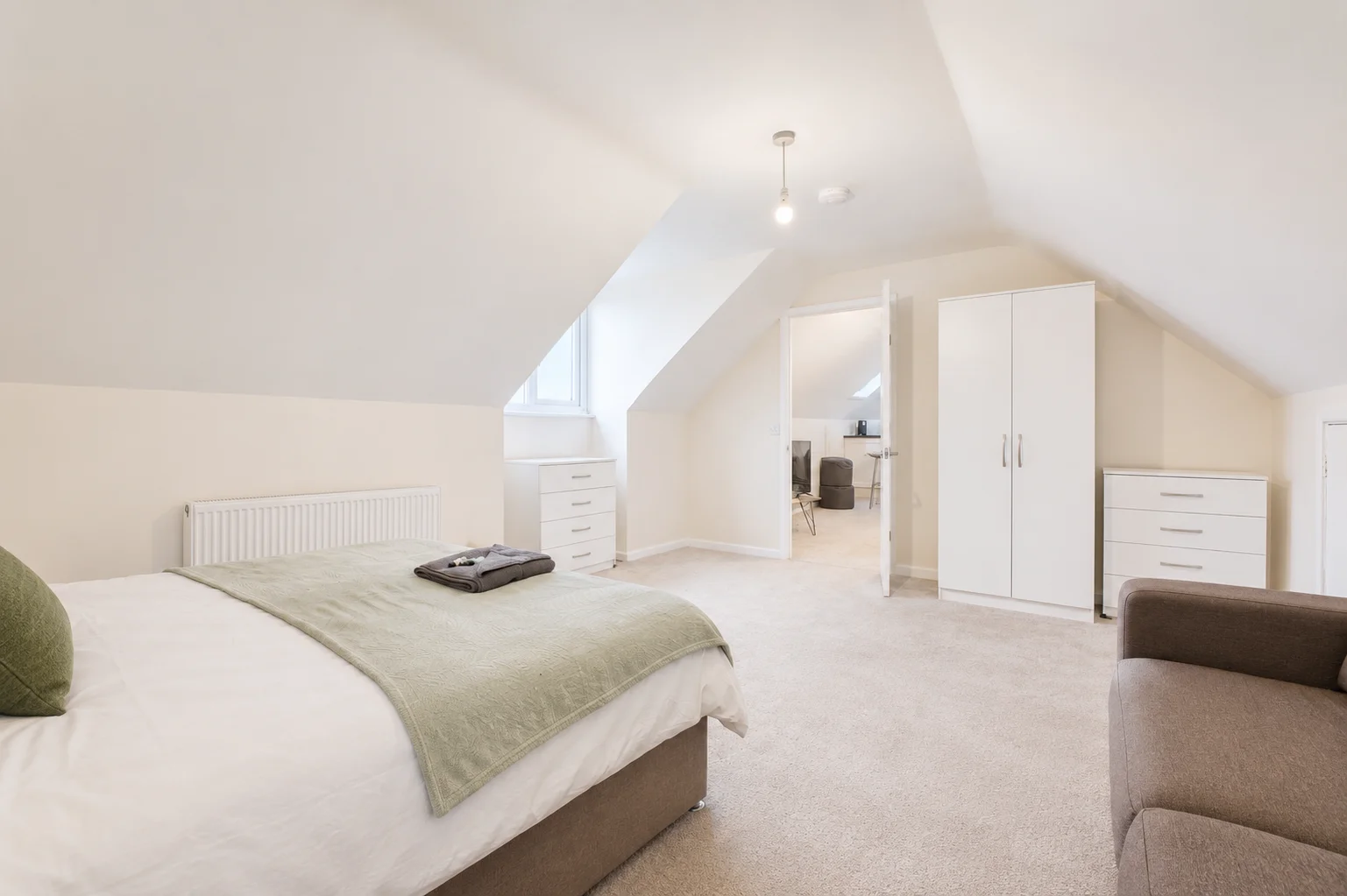 Apartment — Bridgwater — photo 4 of 6