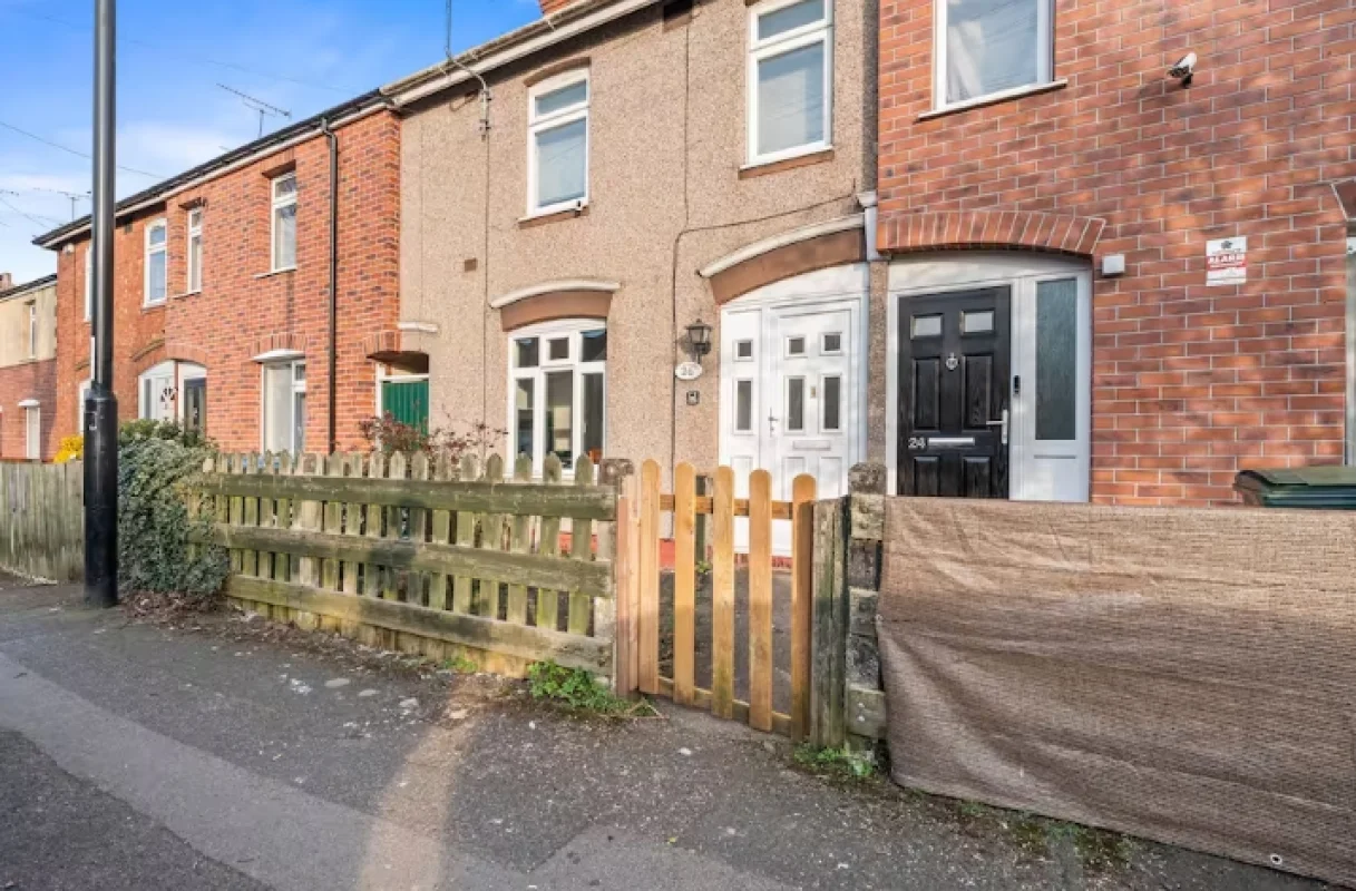 Apartment — Coventry — photo 9 of 14