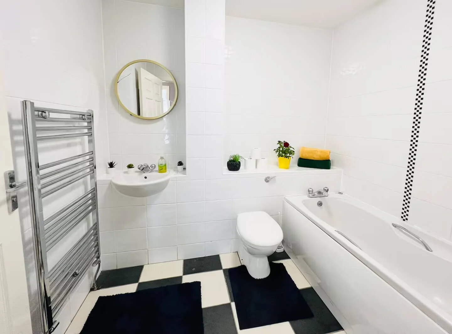 Apartment — Paisley — photo 16 of 33