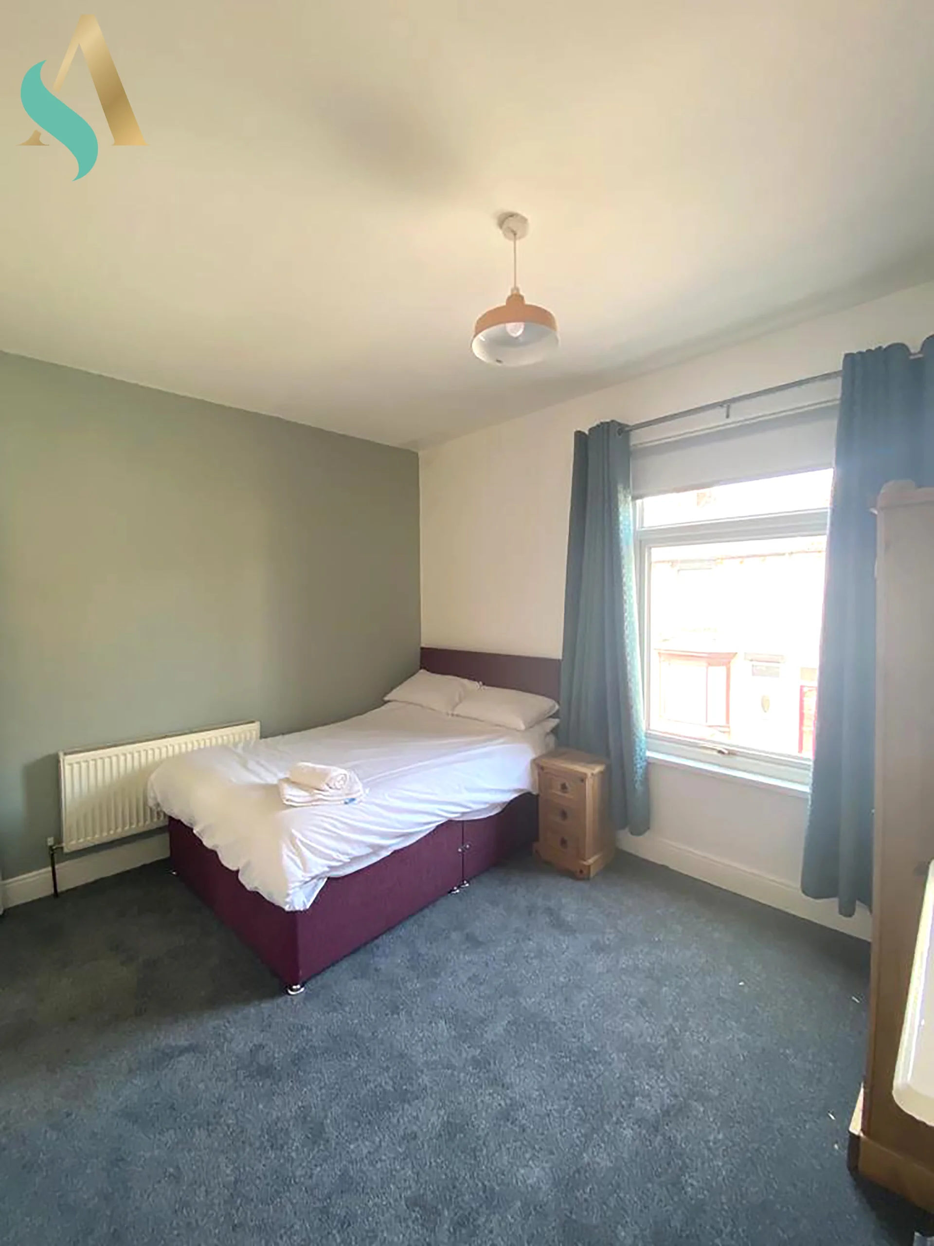 House — Middlesbrough — photo 4 of 15