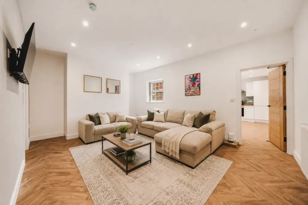 The Barclay House | 6 Beds | Ideal for Large Group