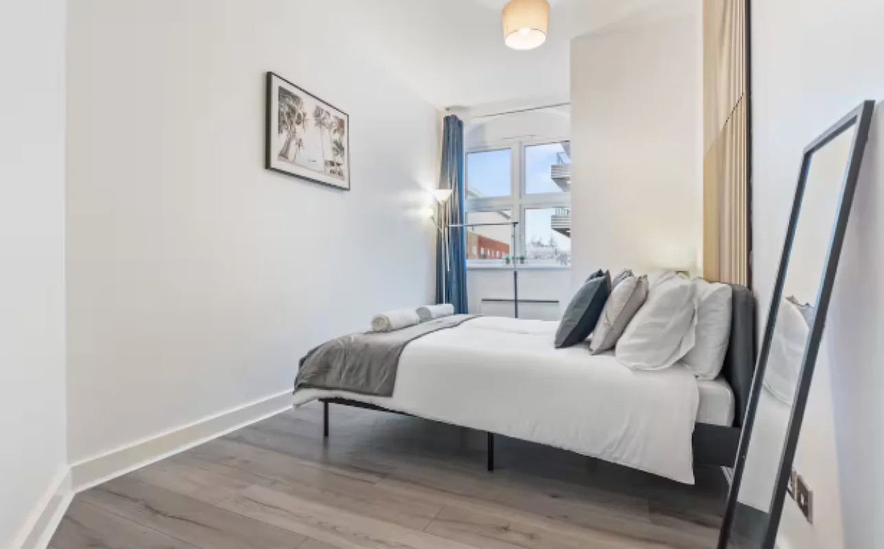 Apartment — Leicester — photo 3 of 7