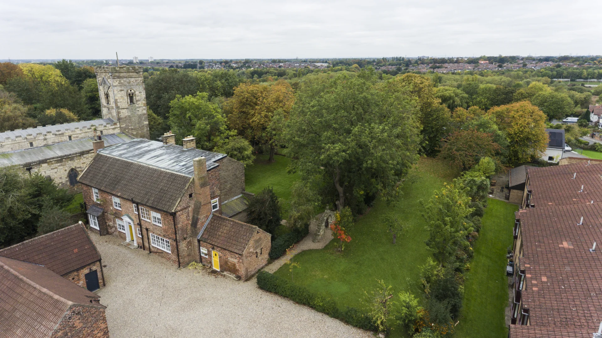 House — Billingham — photo 4 of 20