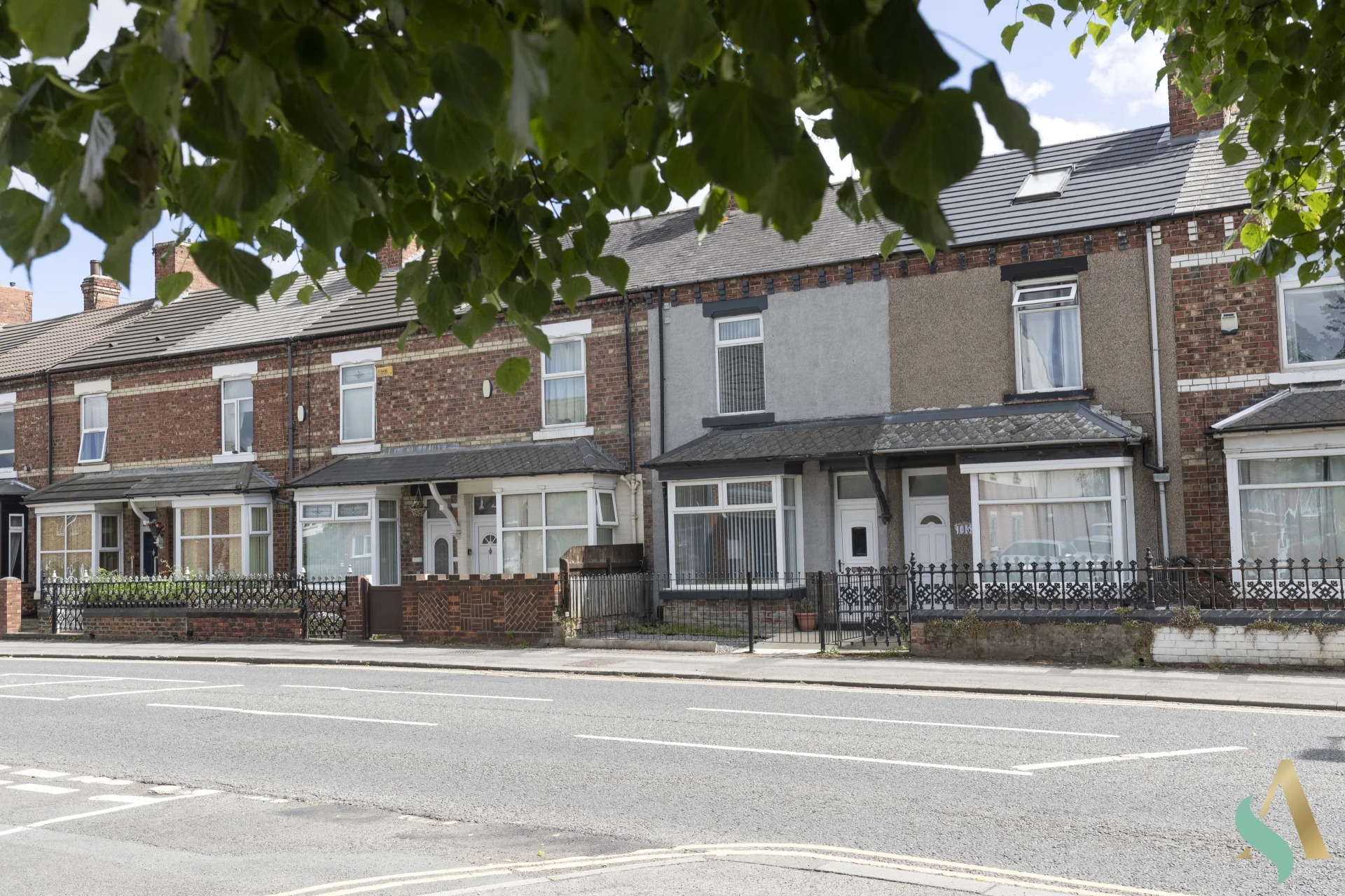 House — Stockton-on-Tees — photo 1 of 15