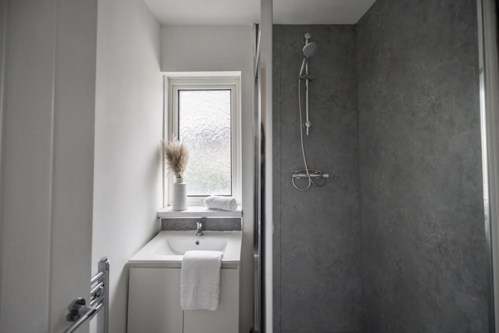 House — Billingham — photo 9 of 10