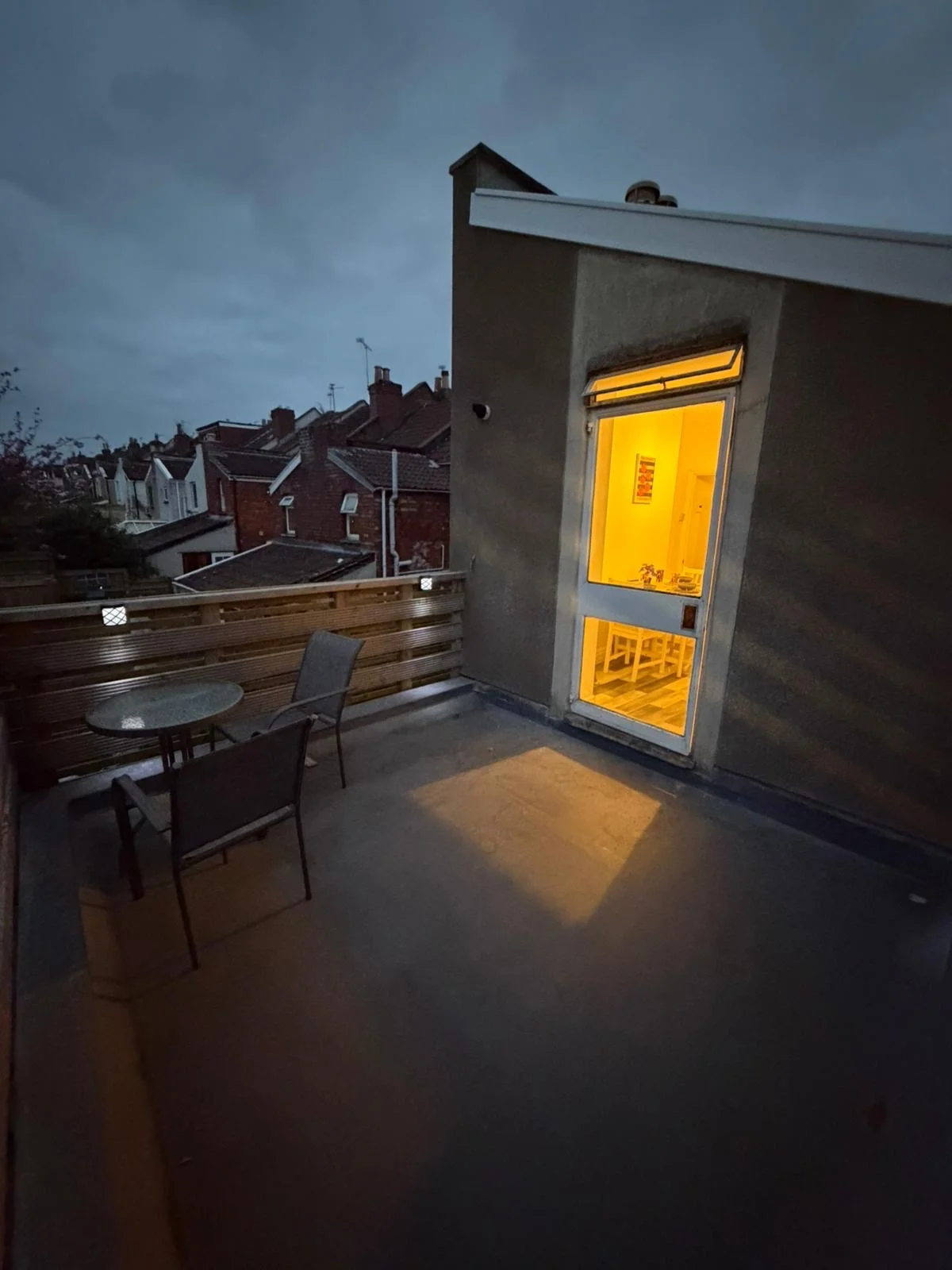 Apartment — Bristol — photo 8 of 13