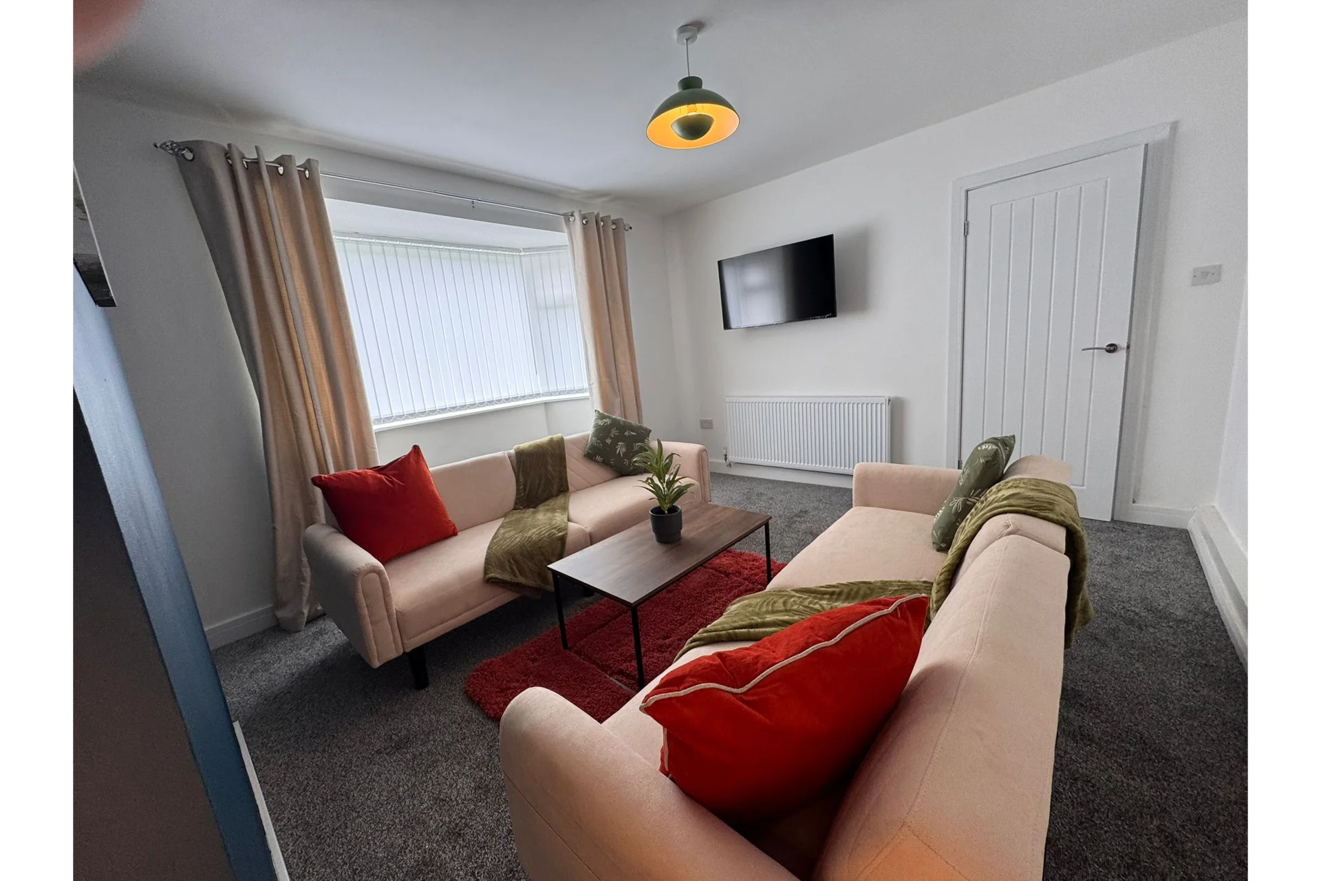 House — Hartlepool — photo 2 of 12