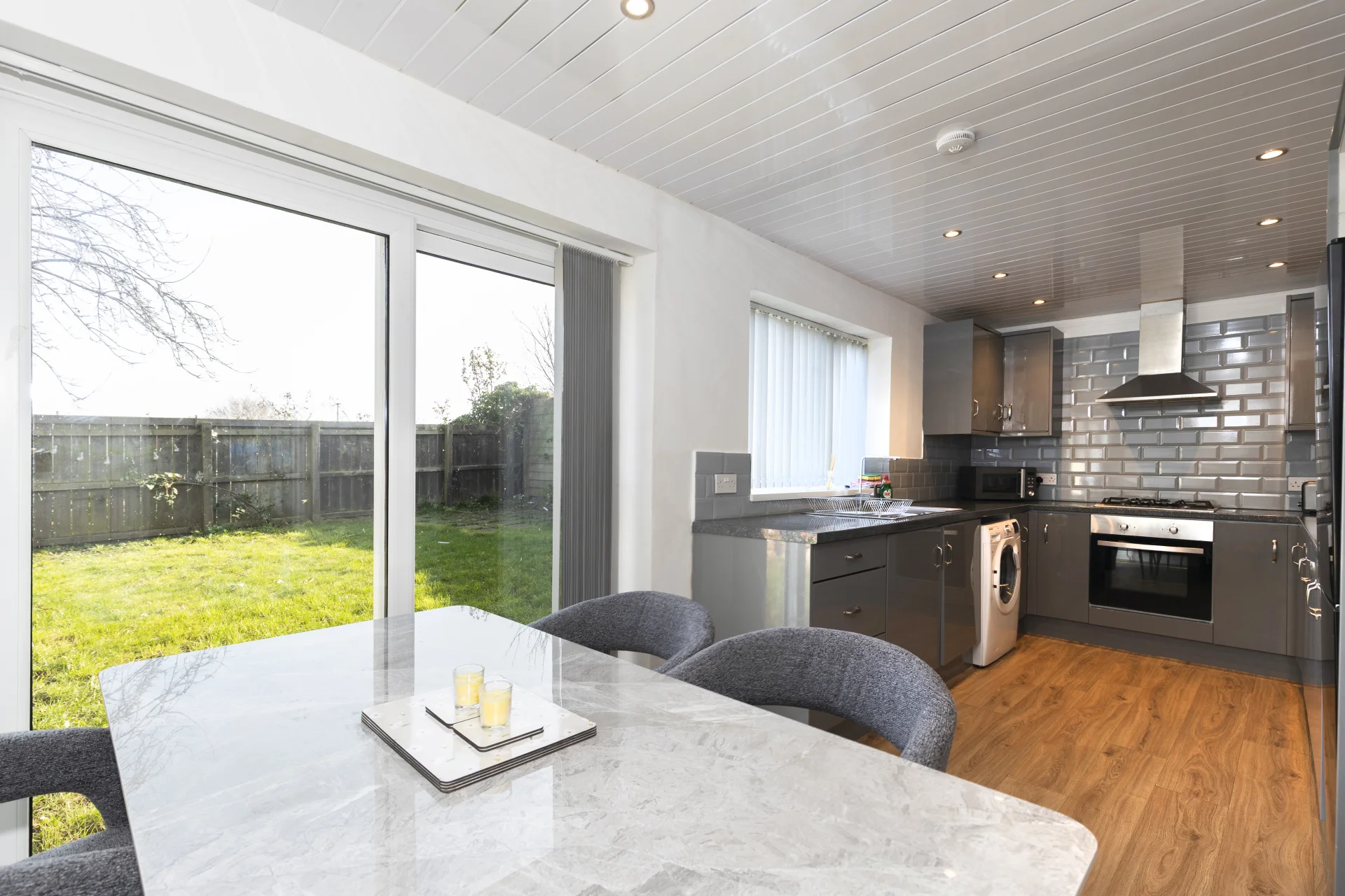 House — Redcar — photo 3 of 14