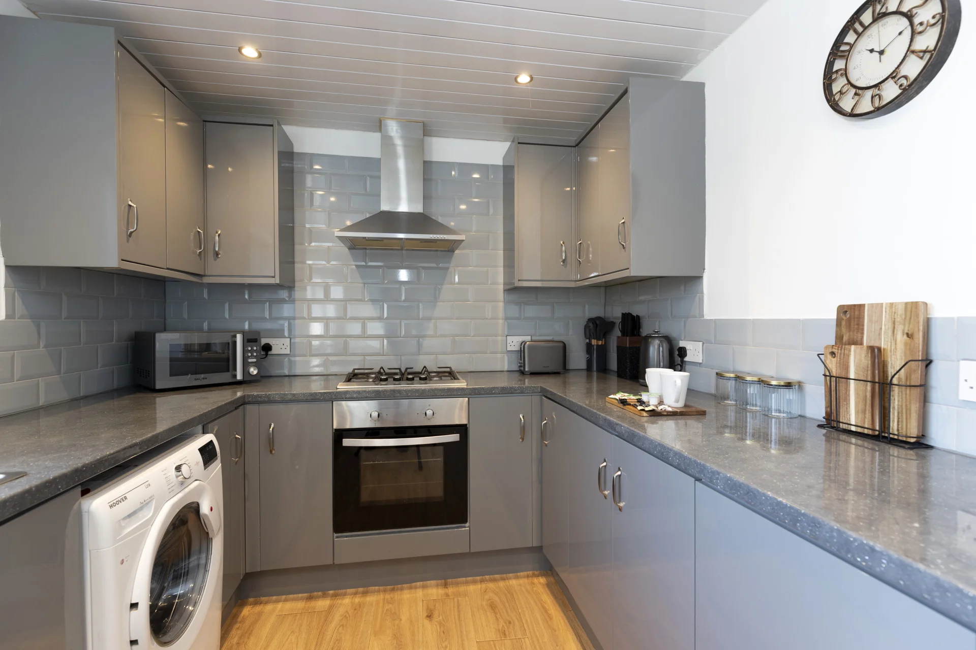 House — Redcar — photo 4 of 14