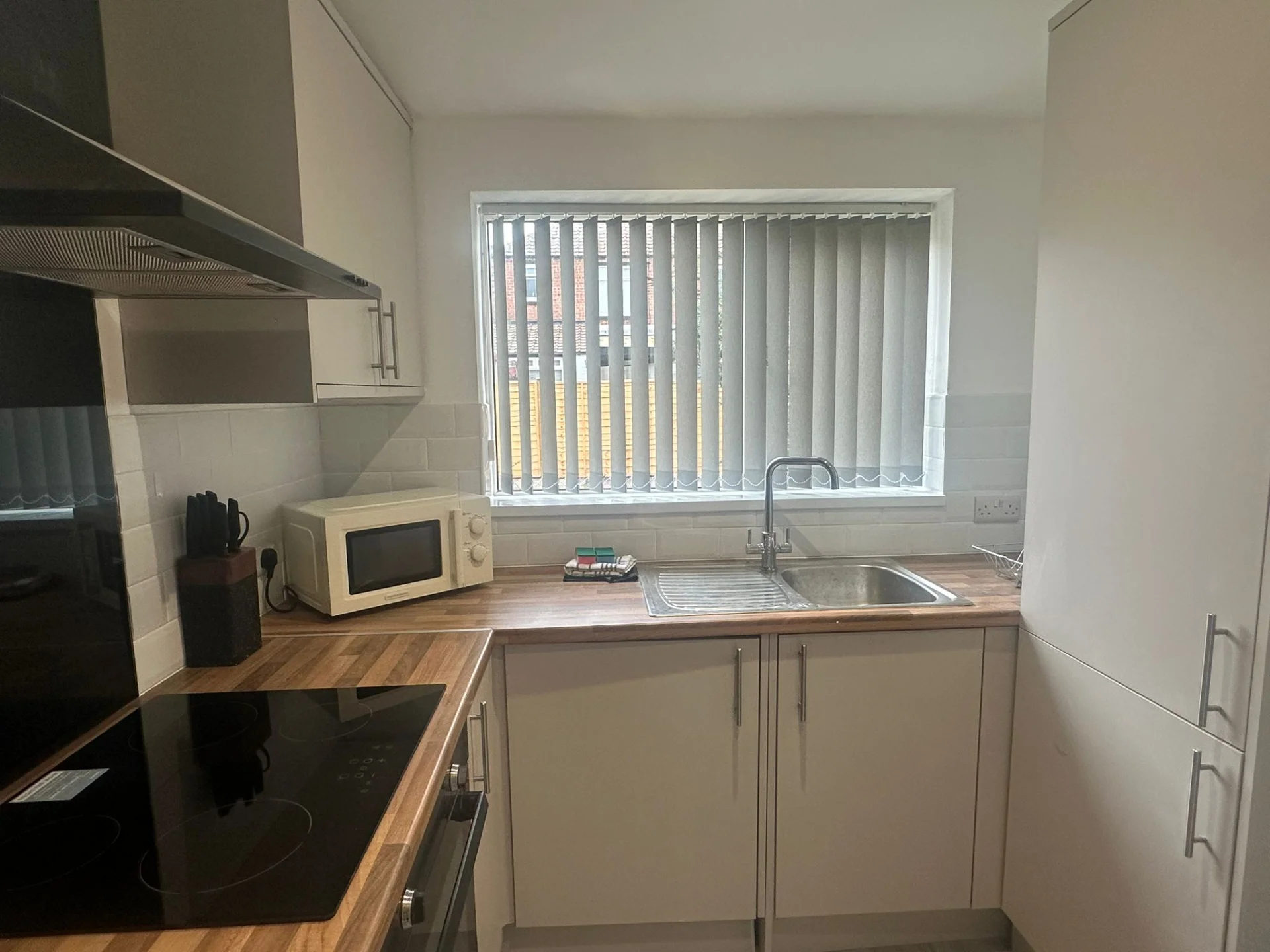 House — Middlesbrough — photo 3 of 13