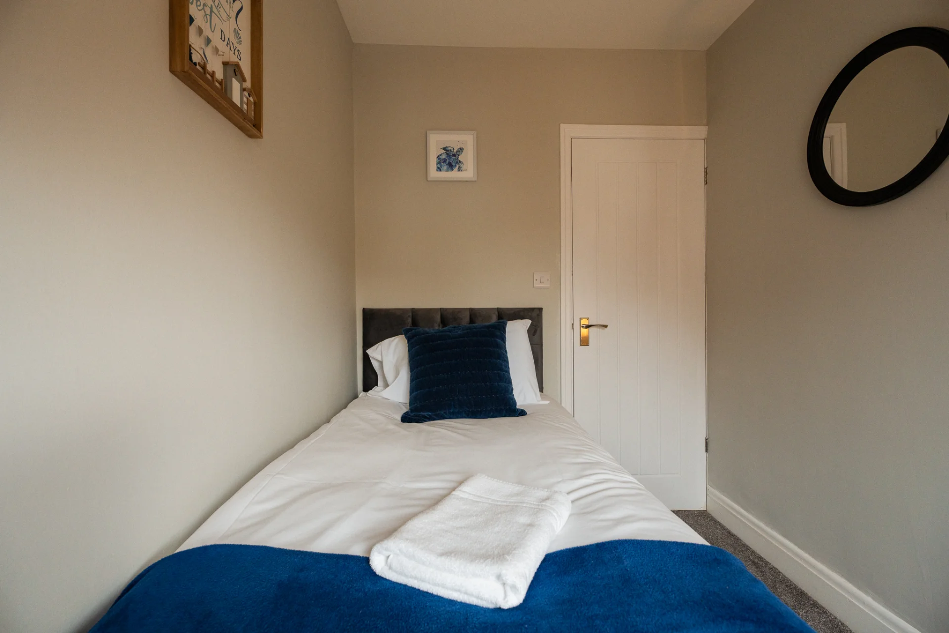 House — Redcar — photo 11 of 13