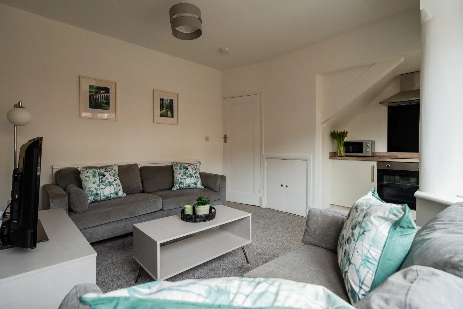 House — Redcar — photo 4 of 13