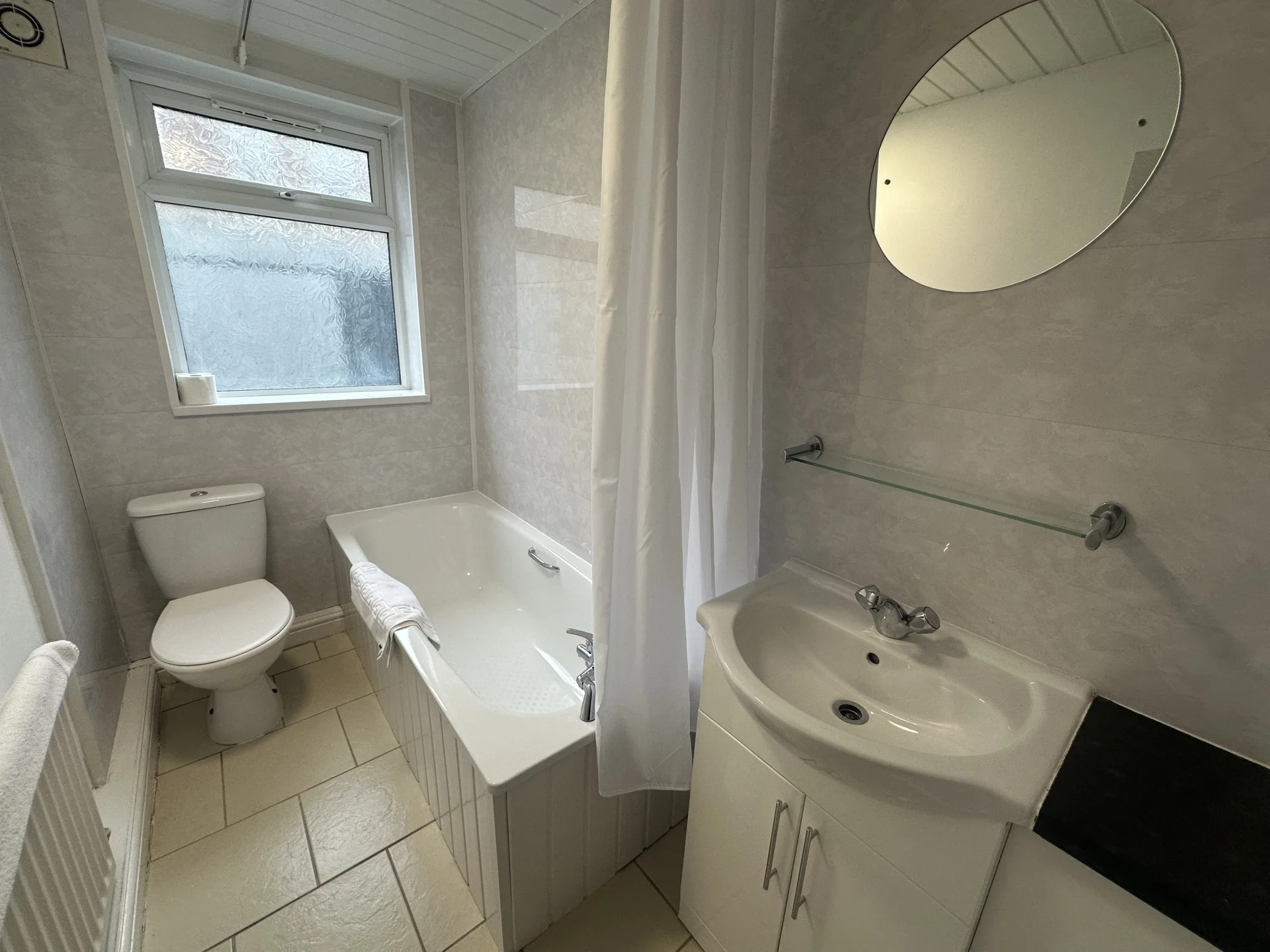 House — Hartlepool — photo 7 of 11