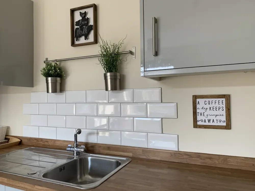 Apartment — Leek — photo 11 of 16
