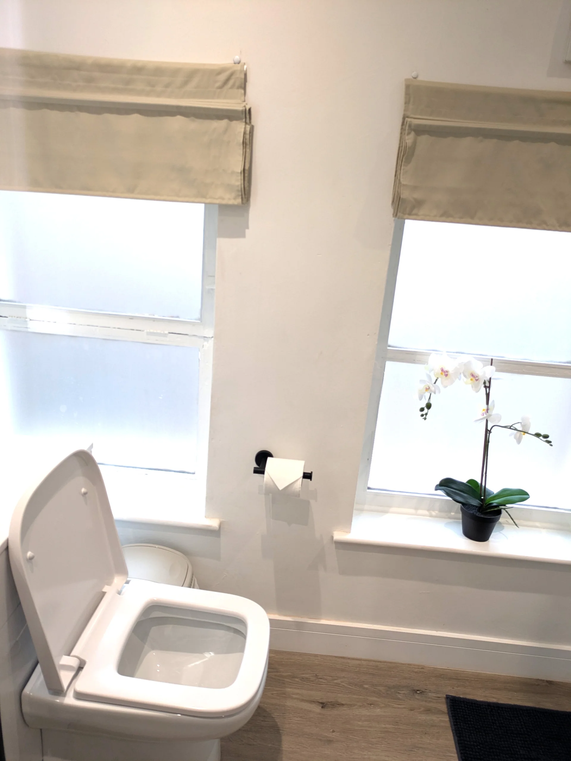 Apartment — Hull — photo 1 of 16