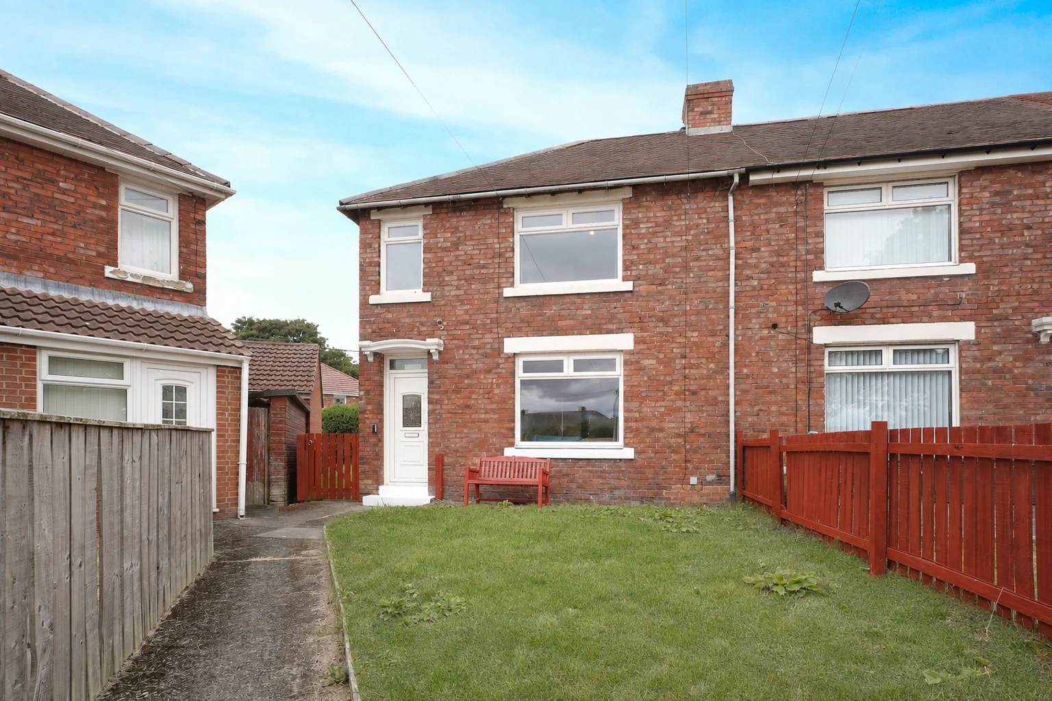 Dom — South Pelaw — zdjęcie: 8 z serwisu 9