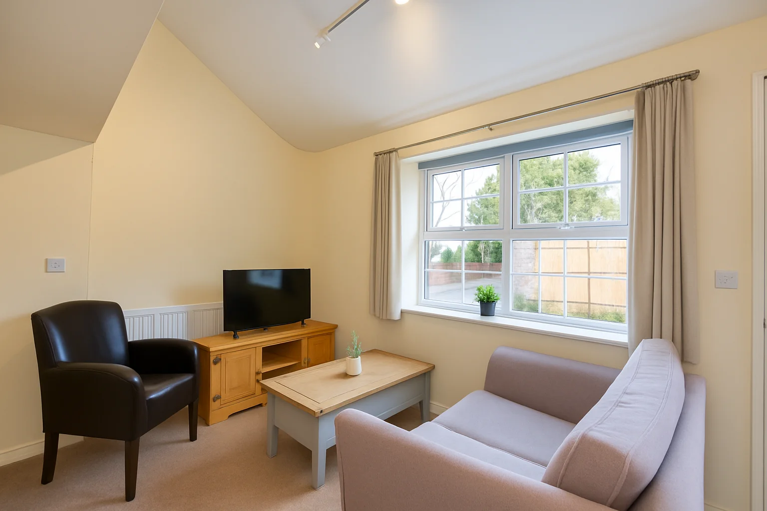 Apartment — Bridgwater — photo 7 of 10