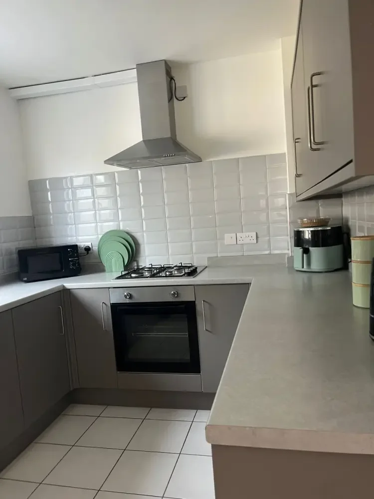 Apartment — Walsall — photo 3 of 17