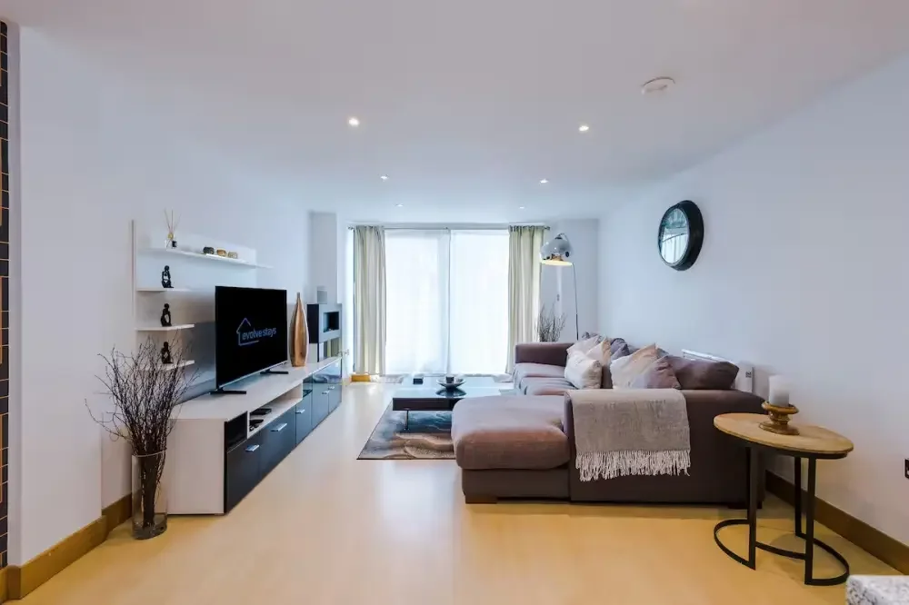 Little Neville Street by Mia Partners