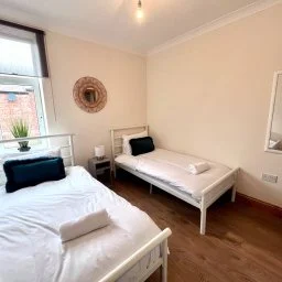 Apartment — Gateshead — photo 1 of 11