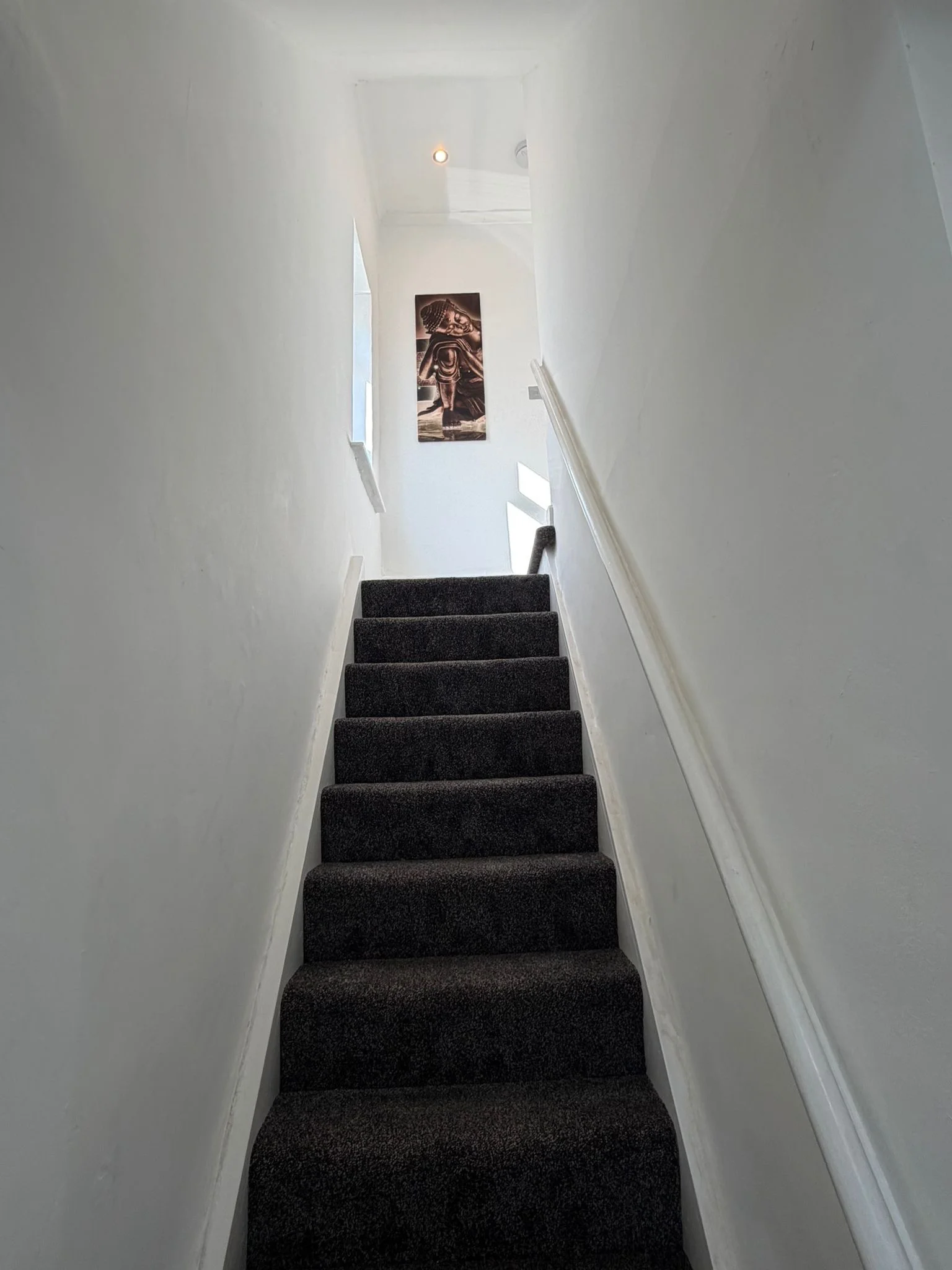 House — Feltham — photo 5 of 11