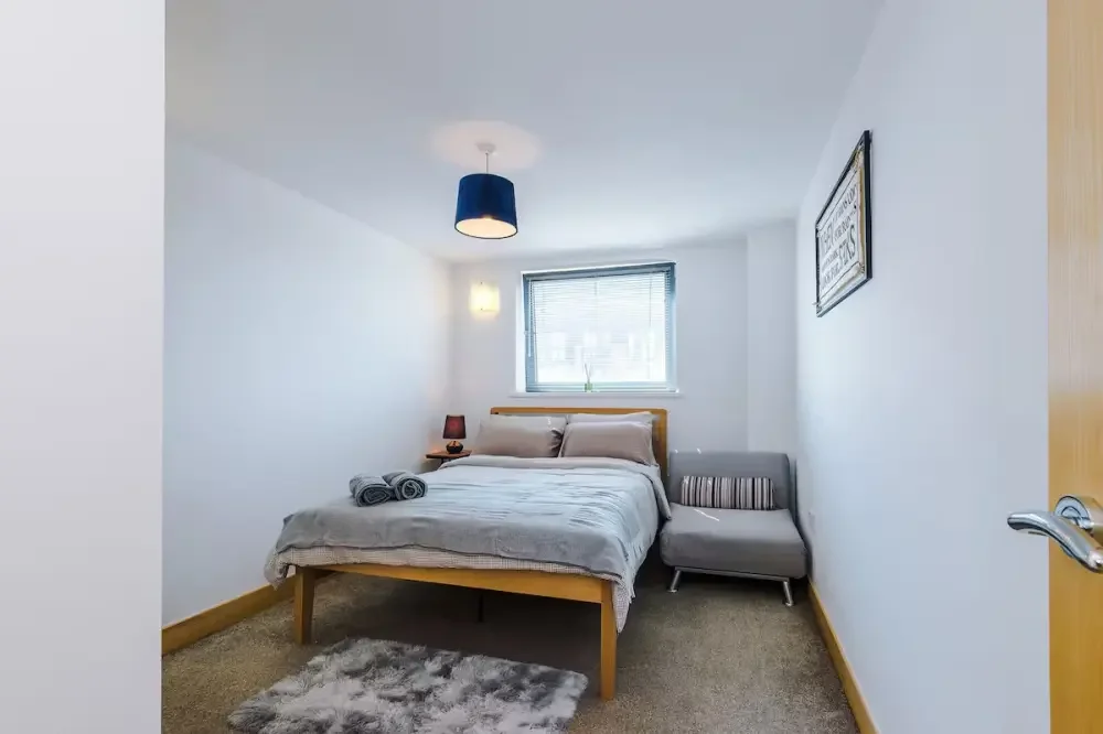Apartment — Leeds — photo 3 of 7