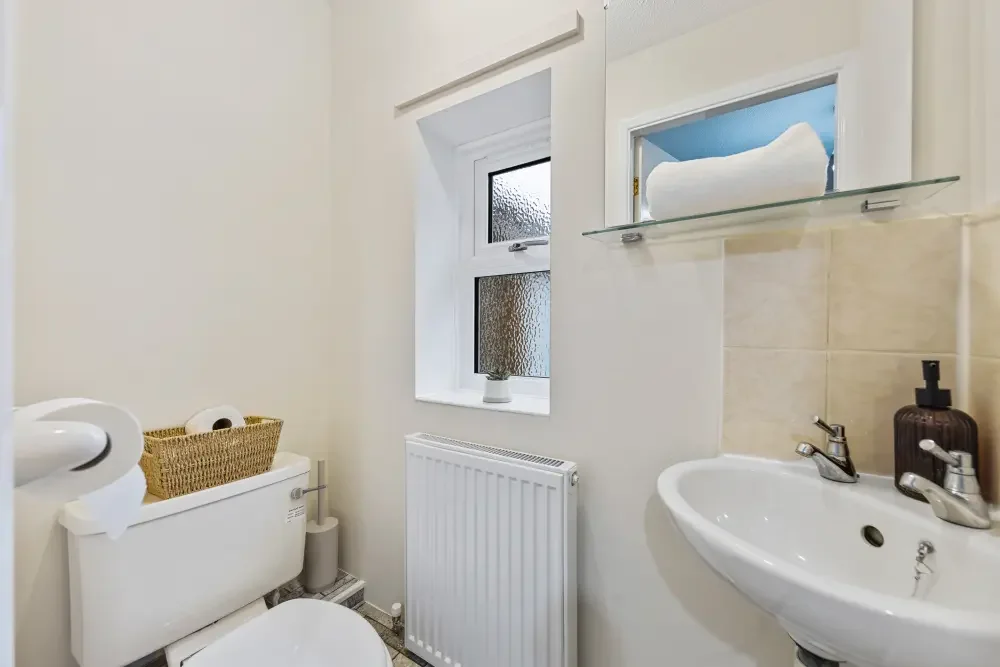 House — Leicester — photo 6 of 14