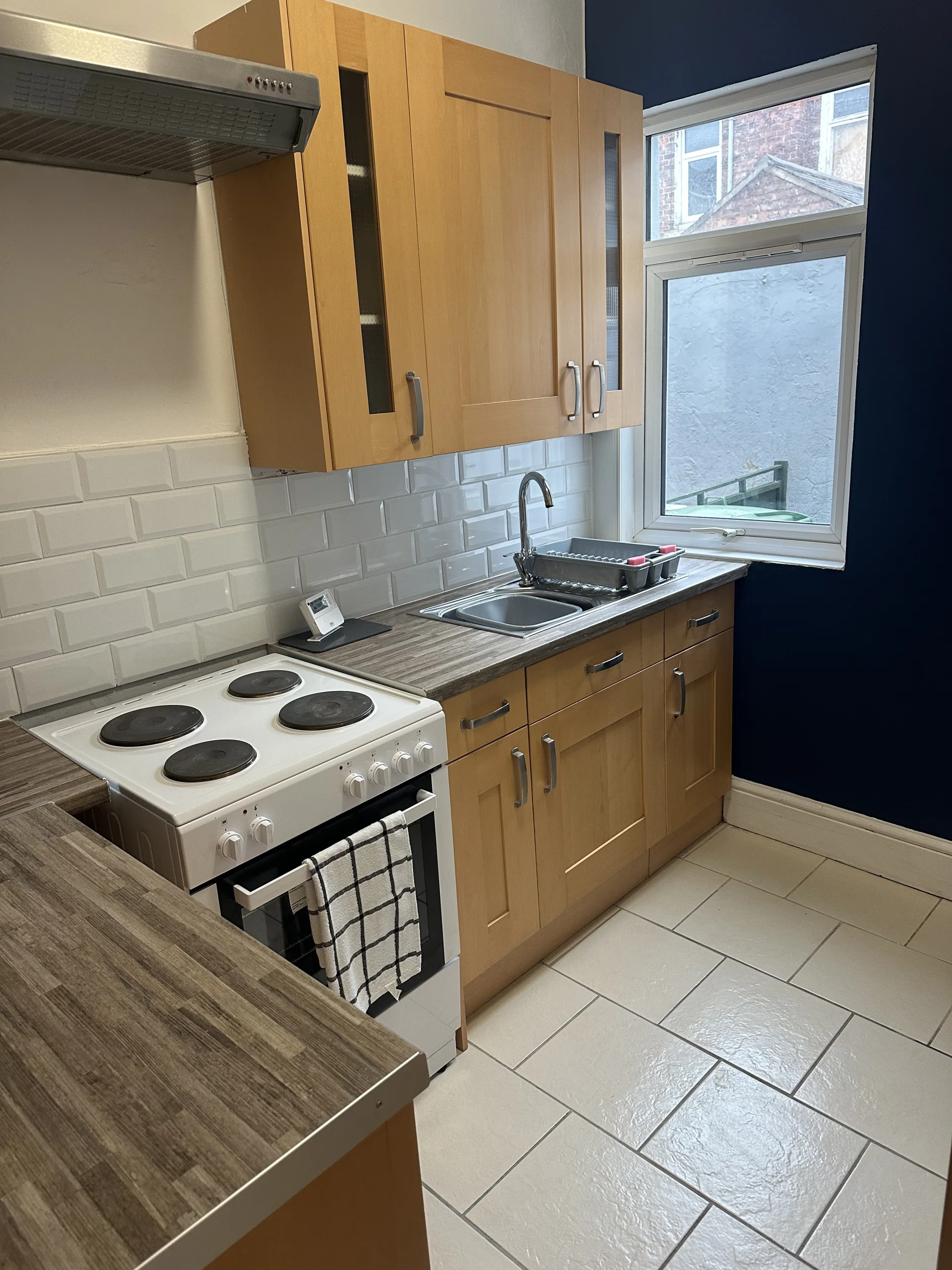 House — Hartlepool — photo 4 of 11