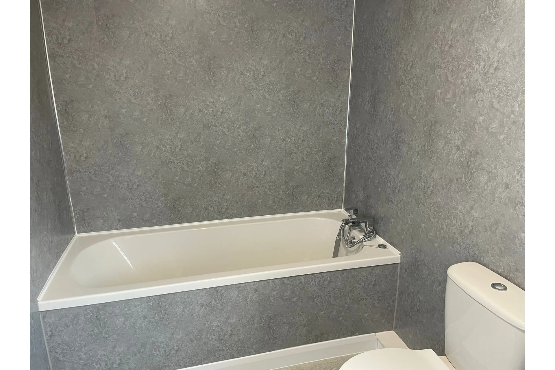 House — Hartlepool — photo 15 of 17