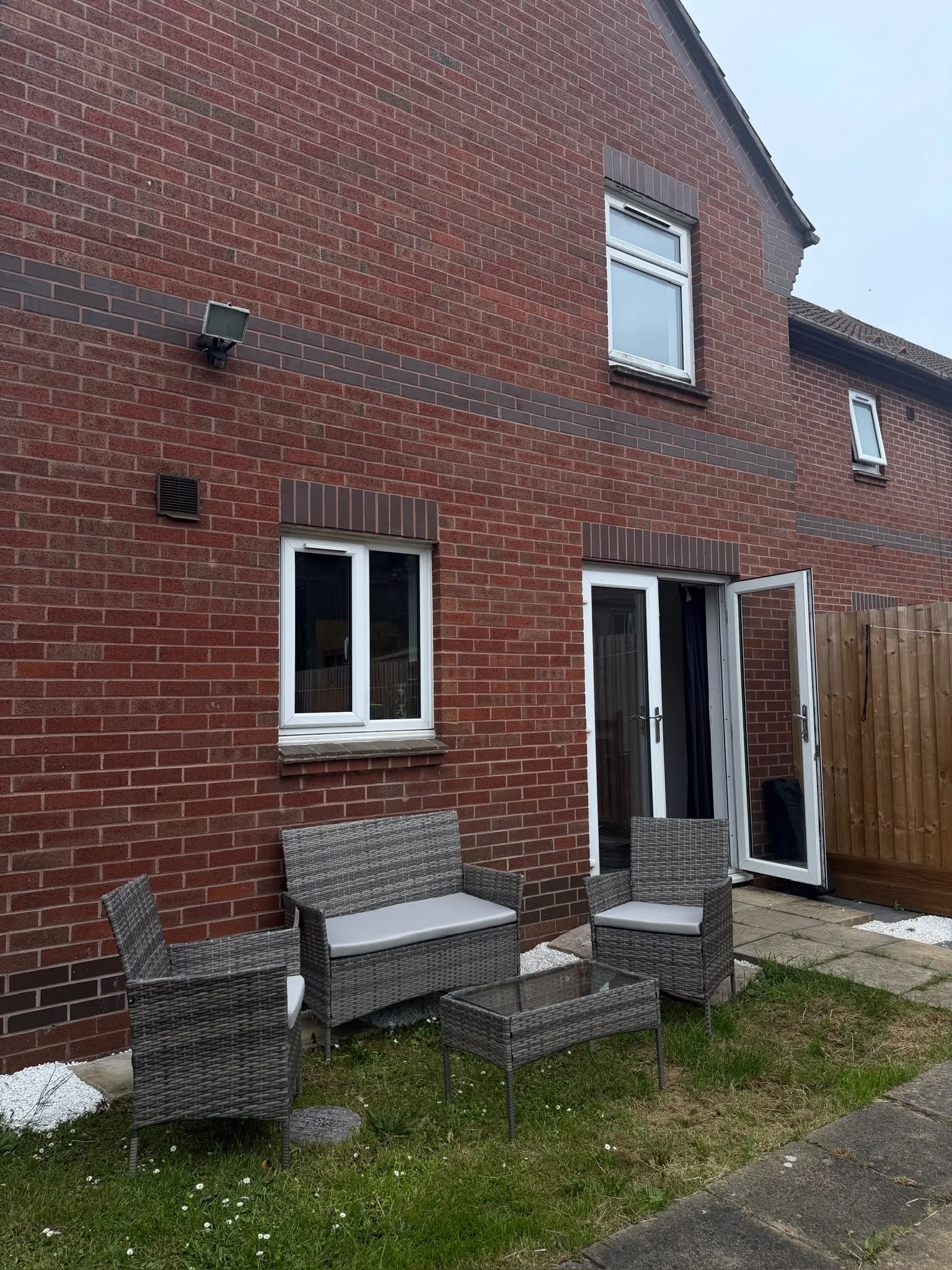 House — Weston-super-Mare — photo 5 of 11