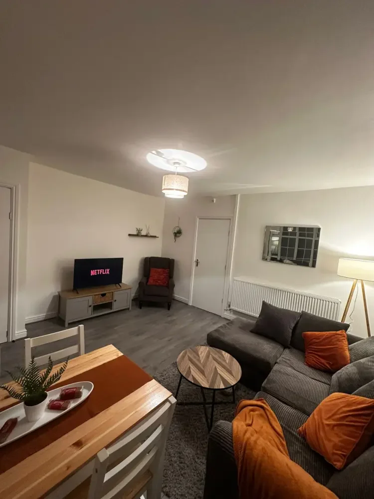 Apartment — Walsall — photo 16 of 17