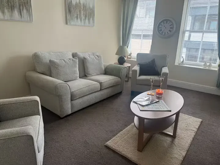 House — Whitehaven — photo 2 of 13