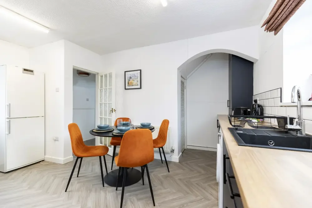 House — Hartlepool — photo 15 of 20
