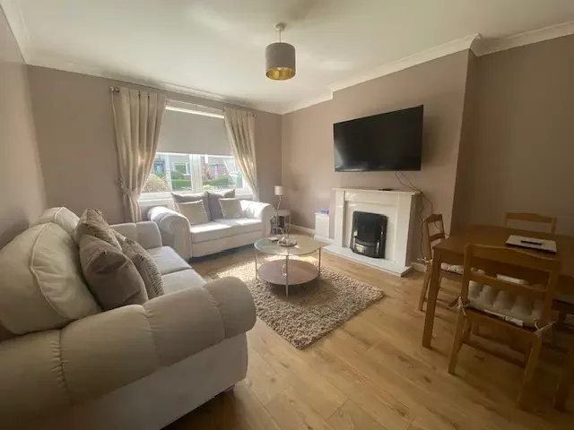3 Bedroom - Renfrew