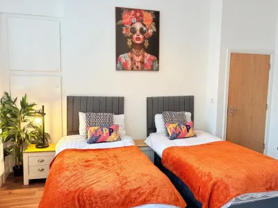 View photo 16