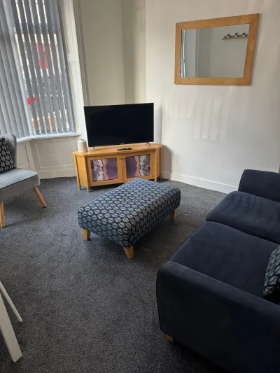View photo 18