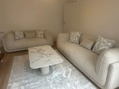View photo 11