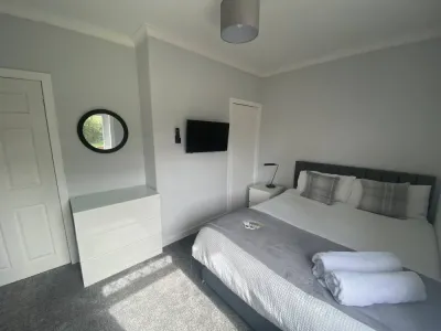 View photo 8