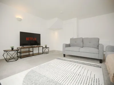 Bridgwater 3 Bedroom House