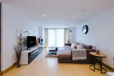 Little Neville Street by Mia Partners