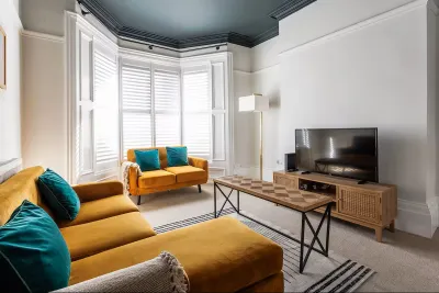 Sunderland 4BR